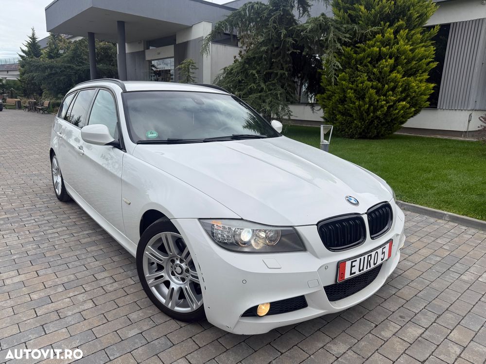 BMW Seria 3 320d DPF Touring Aut. Edition Exclusive - 1