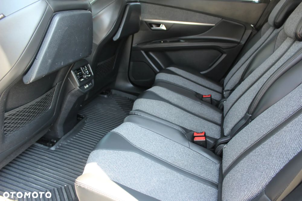 Peugeot 5008 BlueHDi 120 Allure - 12