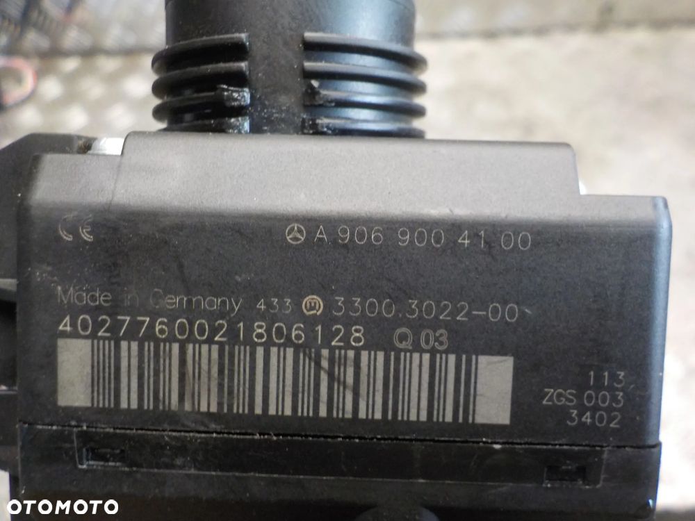 MERCEDES SPRINTER W906 STACYJKA KLUCZYK A9069004100 - 2