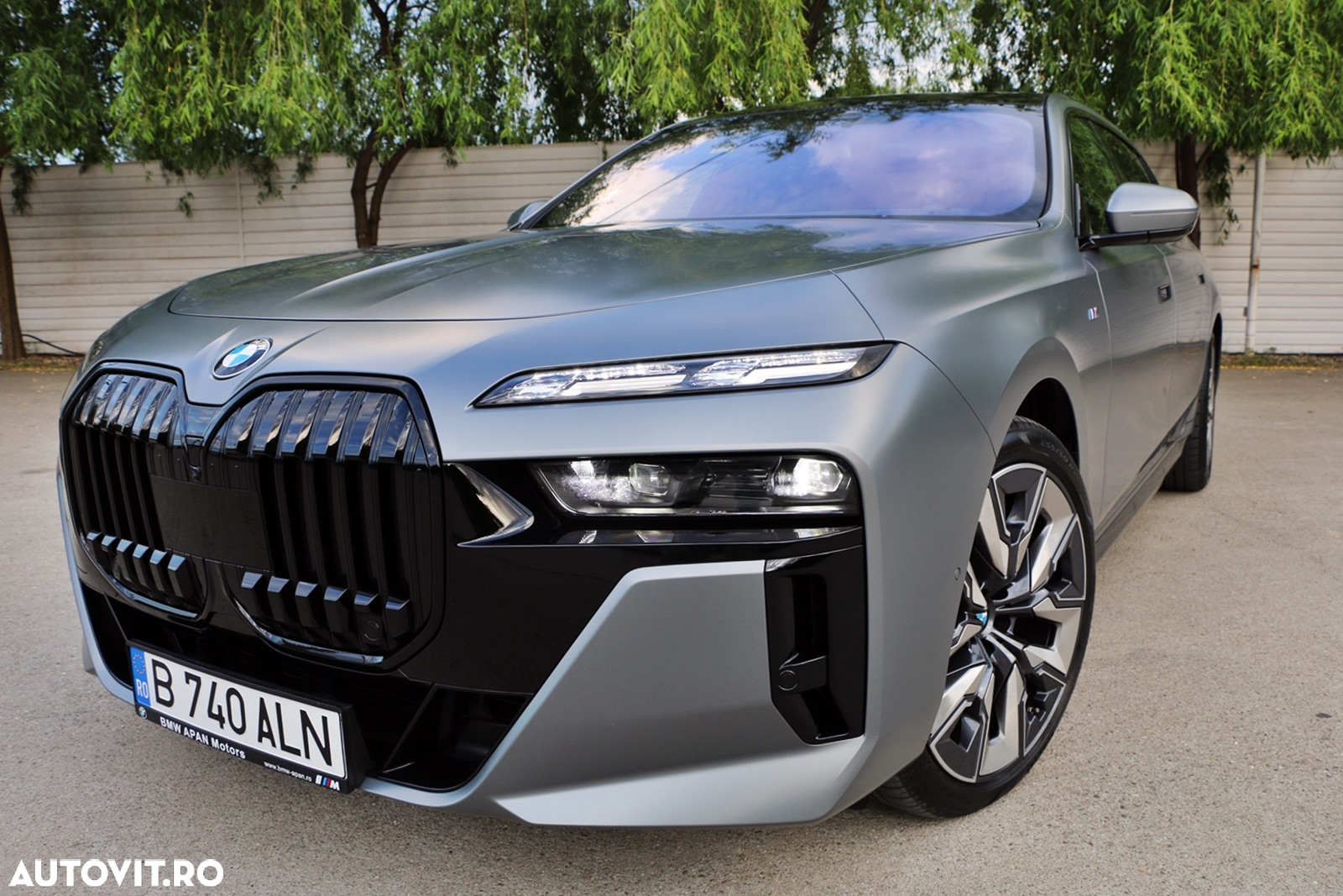 BMW Seria 7 740d xDrive MHEV - 2