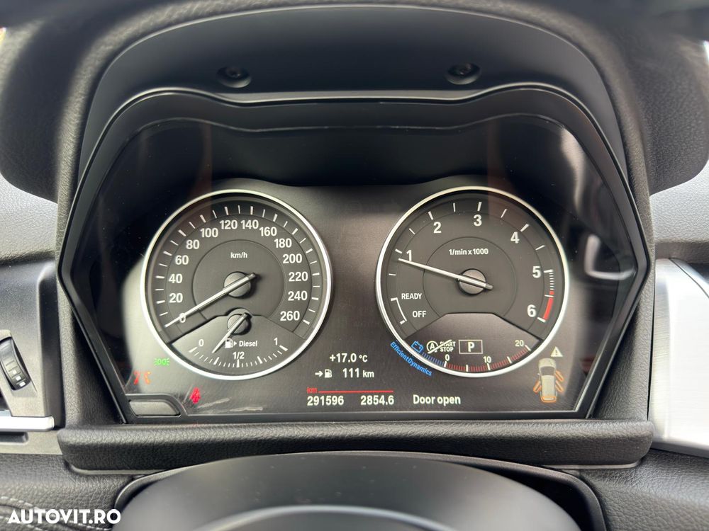 BMW Seria 2 220d Aut. Luxury Line - 27