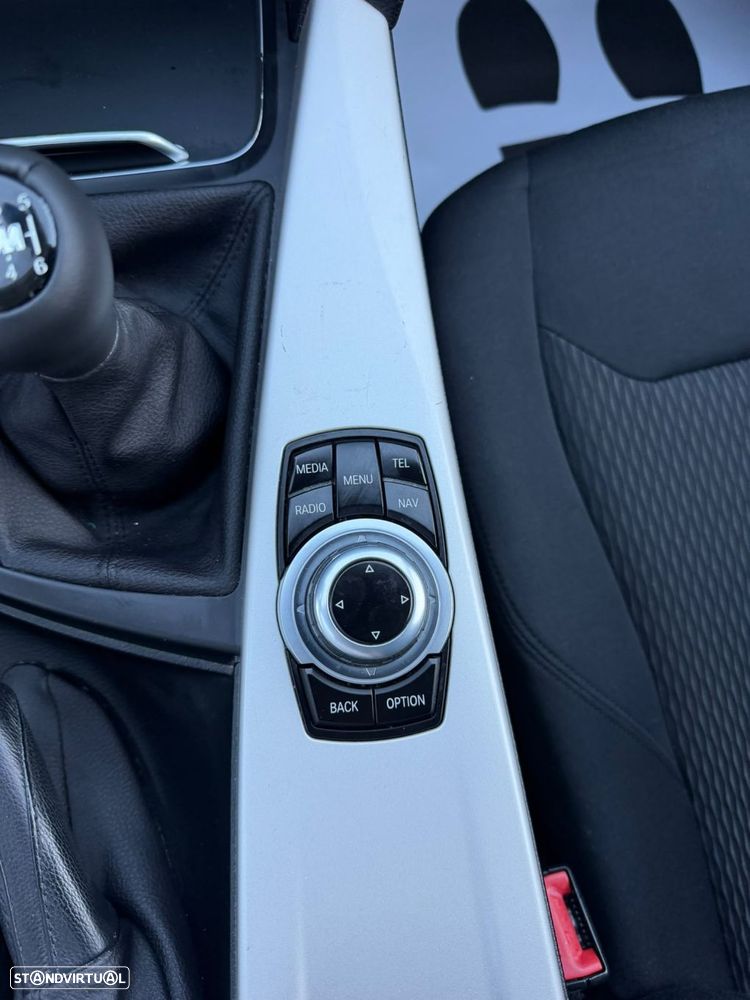 BMW 318 - 35