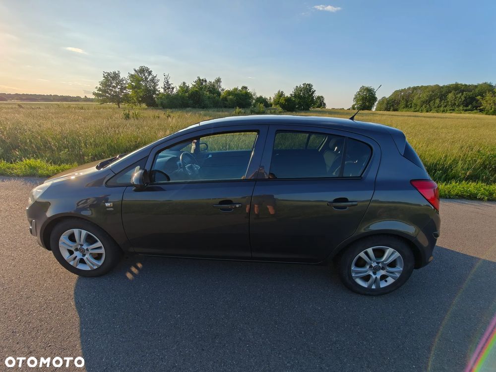 Opel Corsa 1.4 16V - 7