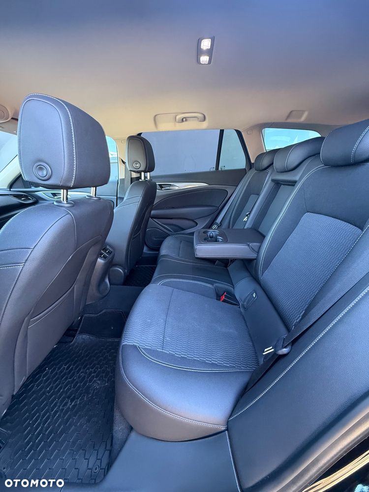 Opel Insignia 2.0 Dynamic - 23