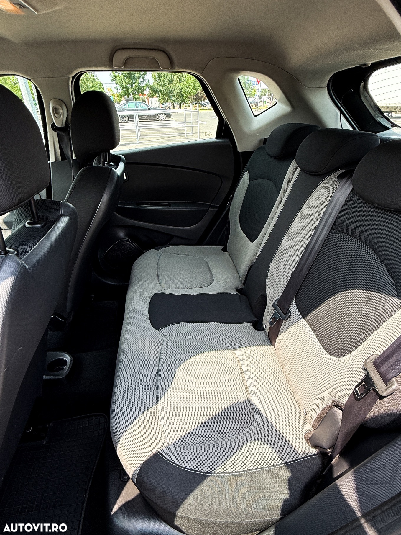 Renault Captur dCi Expression - 23