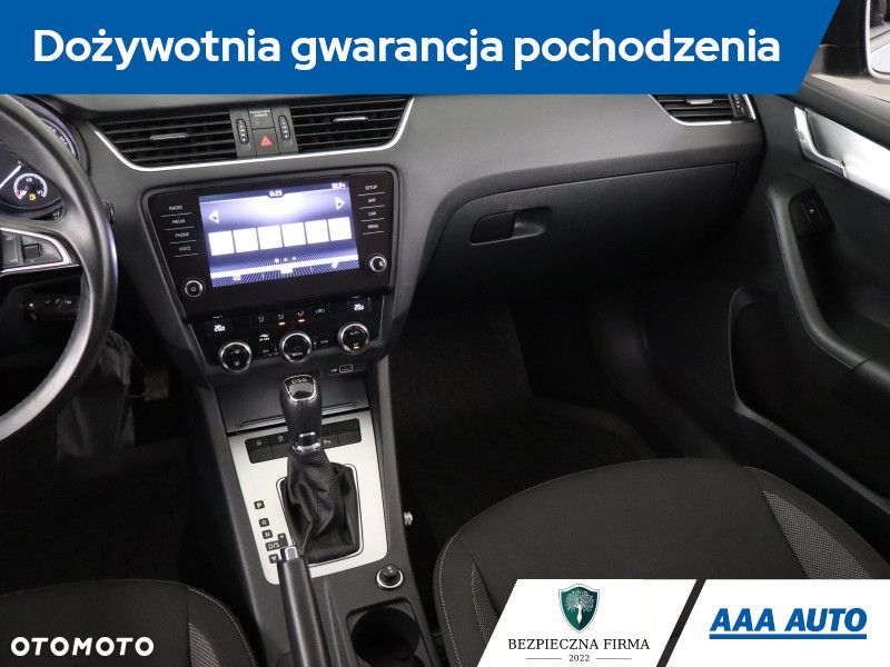 Skoda Octavia - 10