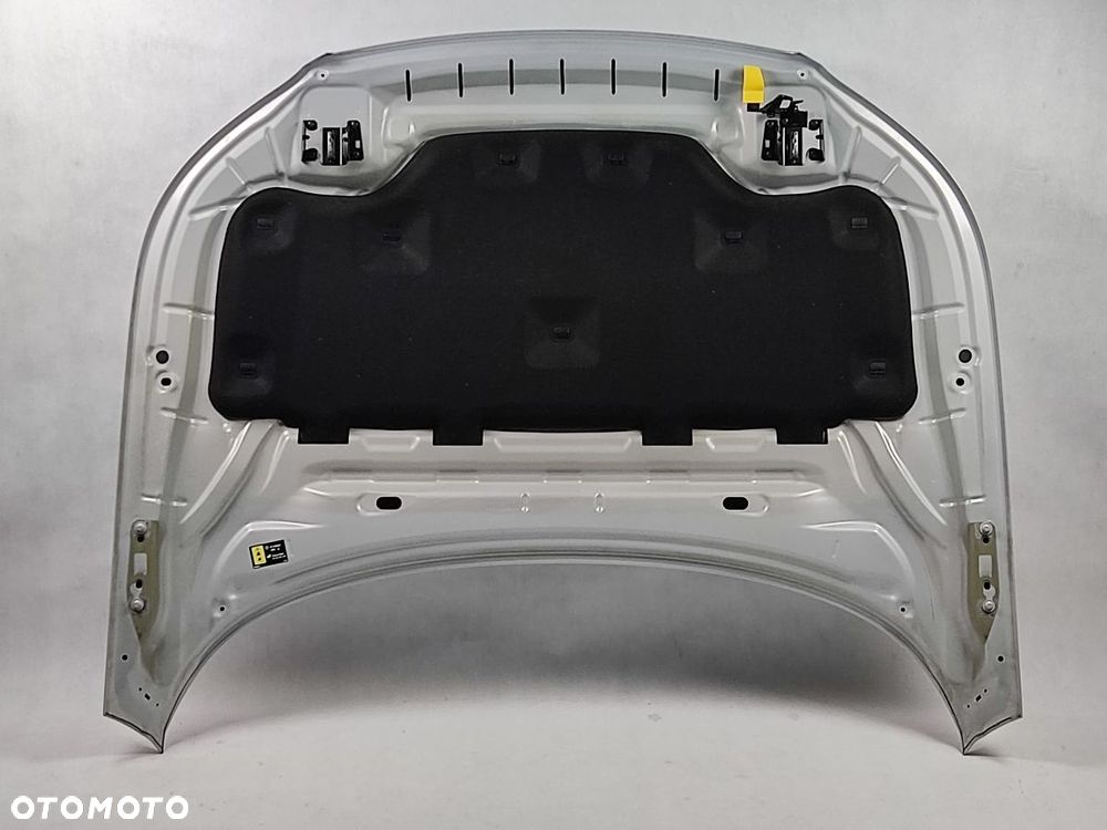 VOLVO XC40 17-21r Maska - 3