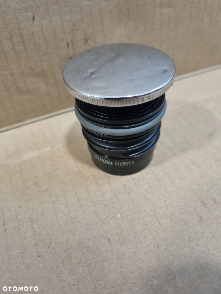 Harley Davidson Touring Road King korek Paliwa 61100004 - 4