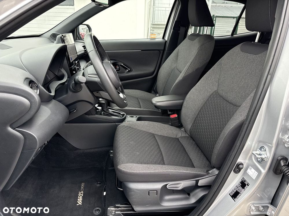 Toyota Yaris Cross Hybrid 1.5 Style - 12
