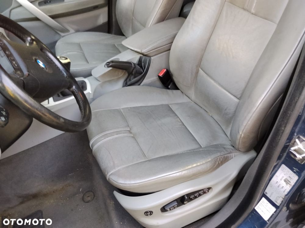 BMW X3 3.0d - 11