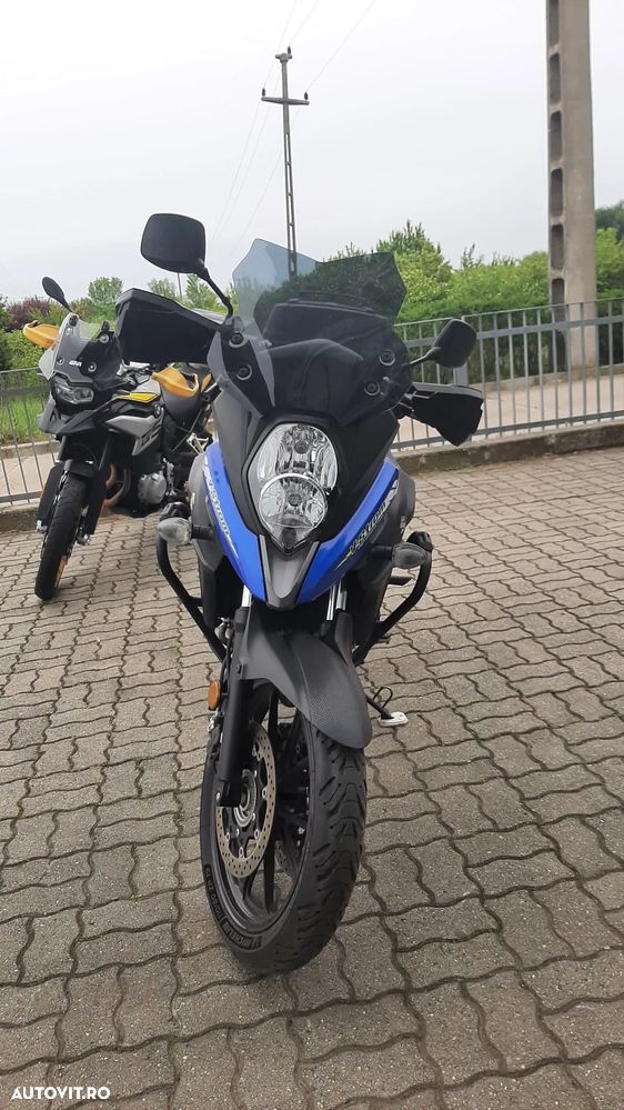 Suzuki DL 650 V-Strom - 1