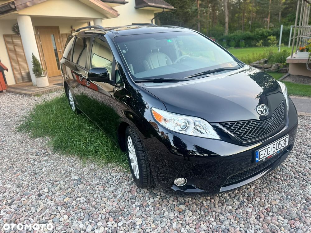 Toyota Sienna 3.5 V6 XLE AWD - 4