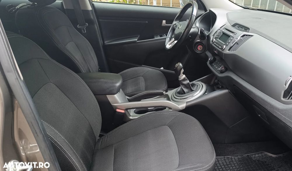 Kia Sportage - 14