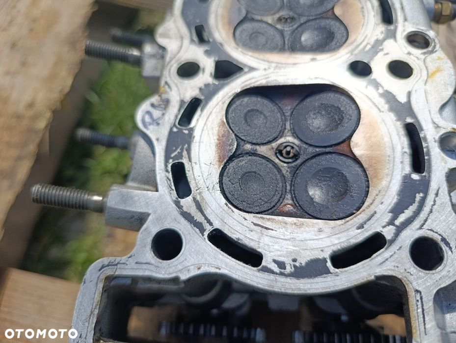 Głowica wałki rozrządu silnika cylindra Yamaha R6 99-02r 5eb  B4 - 6