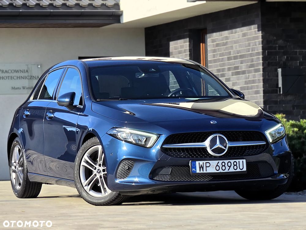Mercedes-Benz Klasa A 180 Edycja specjalna 7G-DCT - 3