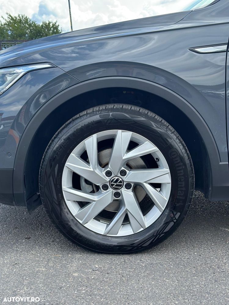 Volkswagen Tiguan 2.0 TDI SCR 4MOTION DSG Elegance - 30