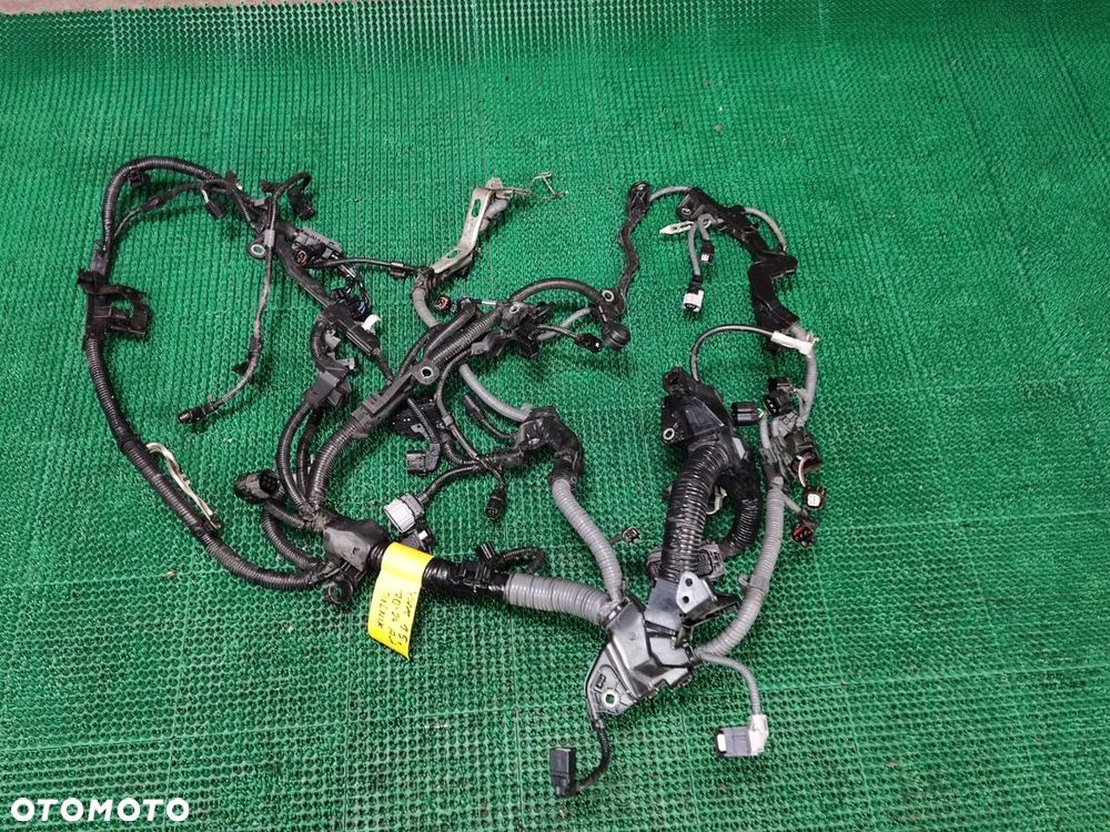 TOYOTA YARIS 1.5i Aut 19-24r Wiązka Silnika - 9