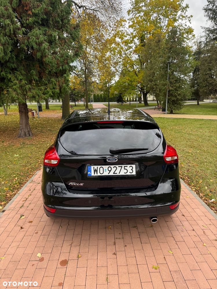 Ford Focus - 11