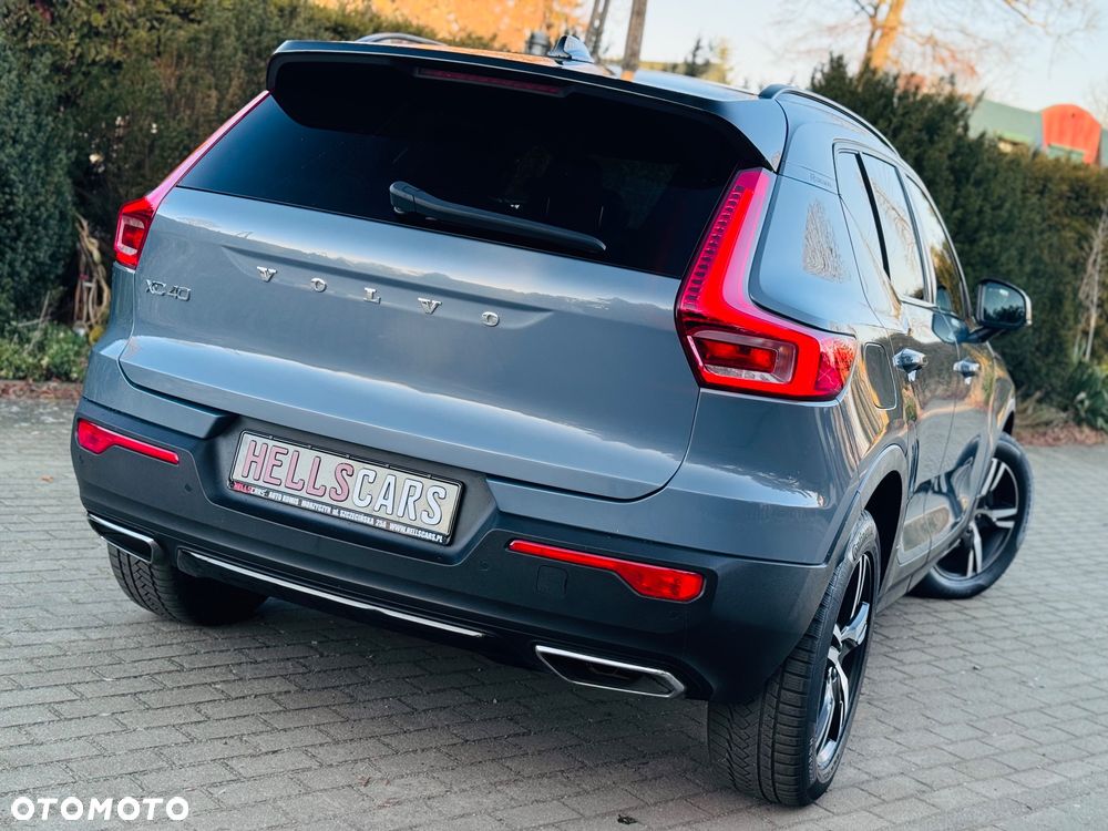 Volvo XC 40 D3 SCR R-Design - 3