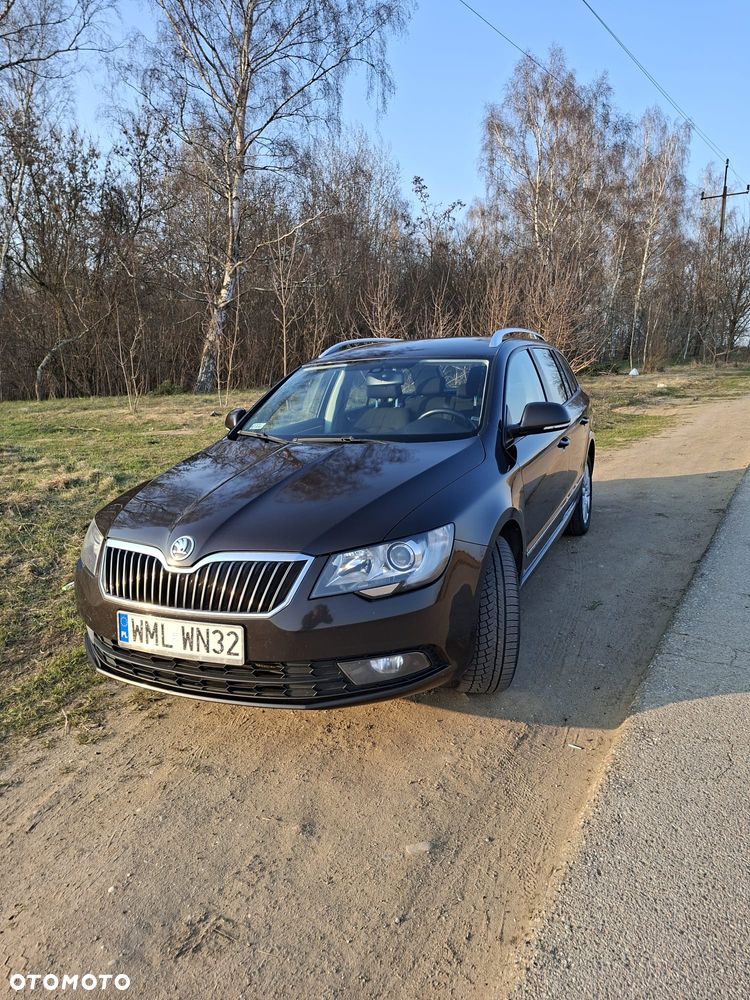 Skoda Superb 1.6 TDI Active Greenline - 2
