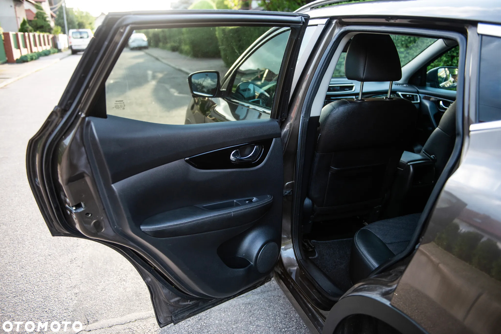 Nissan Qashqai 1.2 DIG-T Xtronic N-Connecta - 22