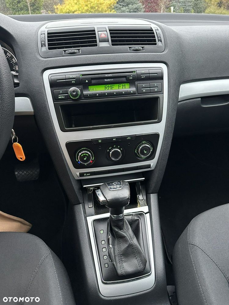 Skoda Octavia - 24