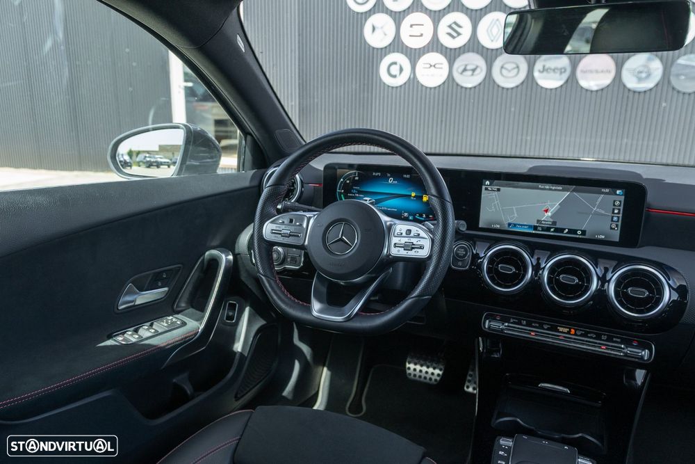 Mercedes-Benz A 180 Limousine d AMG Line Aut. - 18