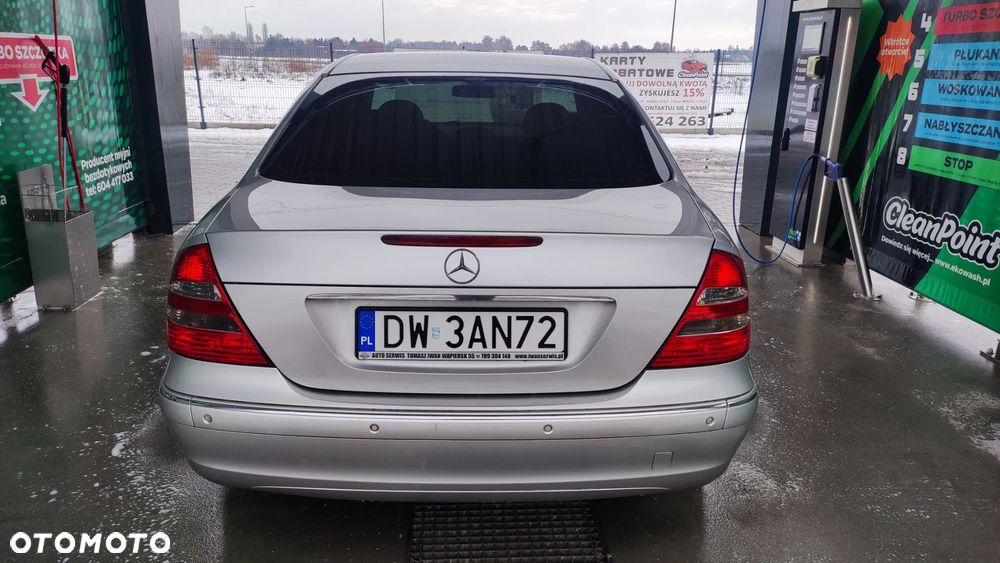 Mercedes-Benz Klasa E - 4