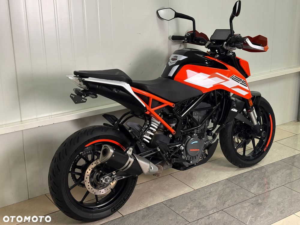 KTM Duke 125 - 4