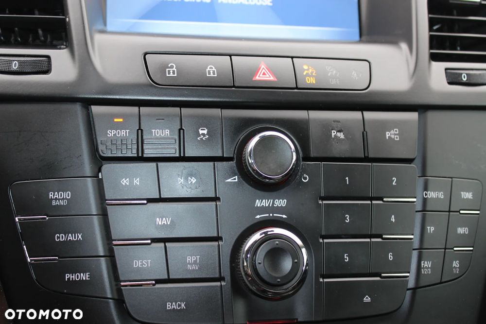 Opel Insignia 2.0 Turbo Sports Tourer - 12