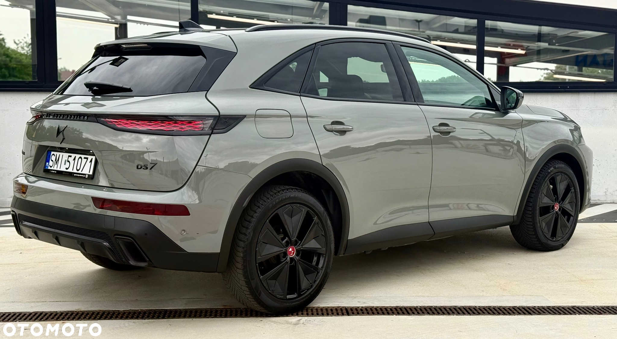 DS Automobiles DS 7 Crossback 1.6 E-Tense Performance Line + - 9