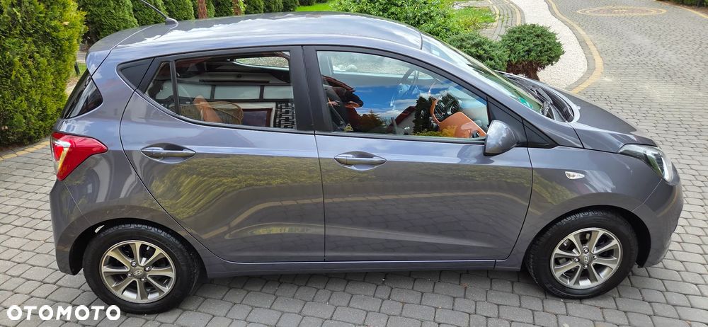 Hyundai i10 1.2 YES Gold - 32