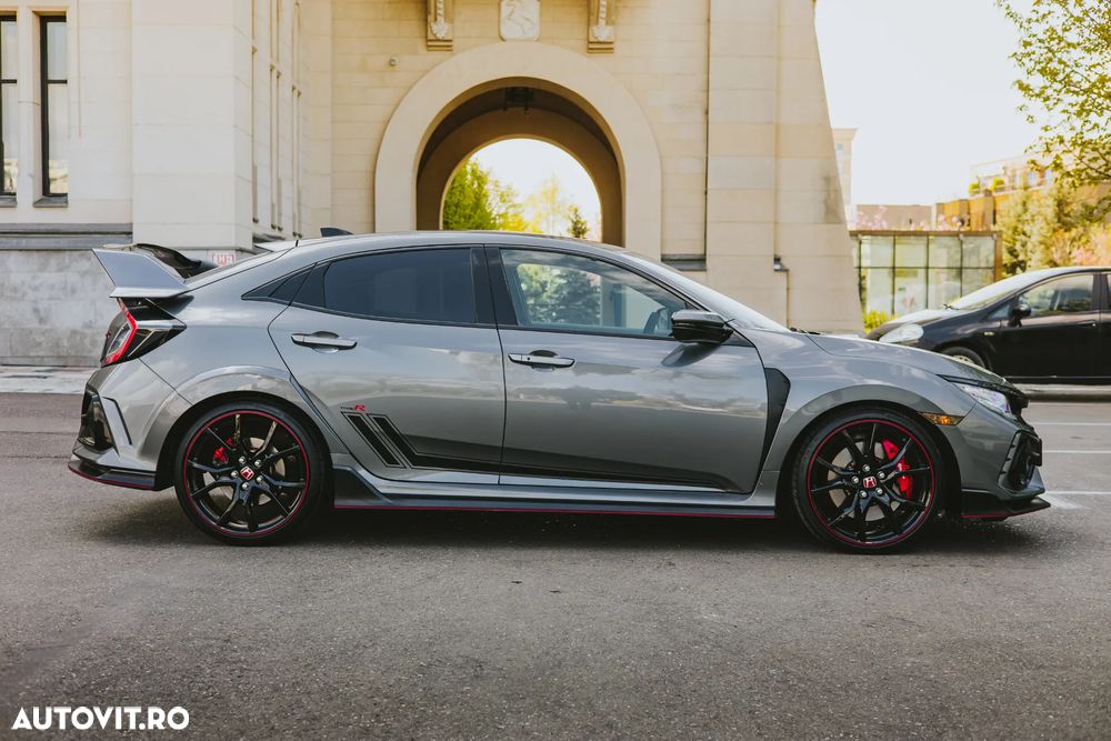 Honda Civic Type R 2.0 VTEC Turbo Ultimate Edition - 3