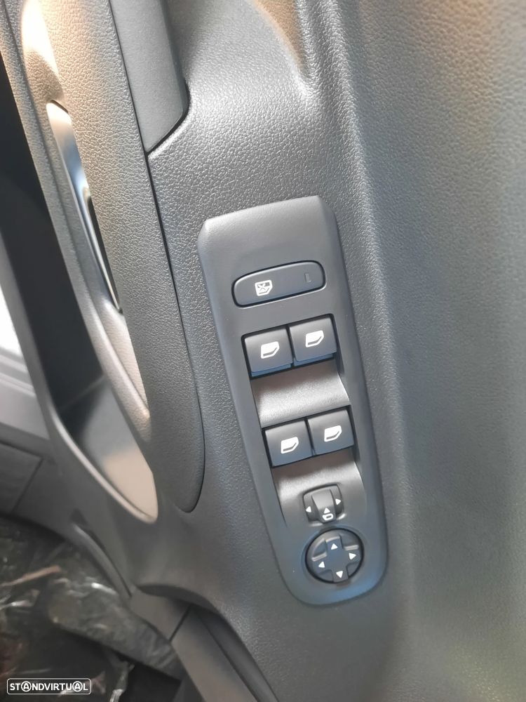 Citroën e-Berlingo 50 kWh M Shine Pack - 39