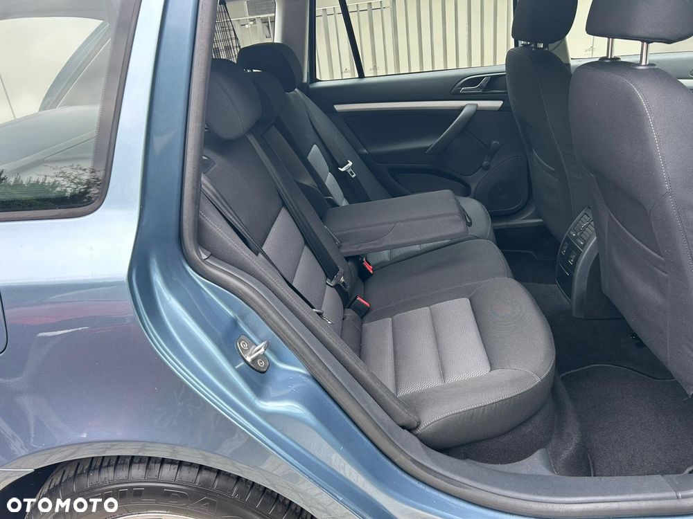 Skoda Octavia 1.6 Combi Classic - 16