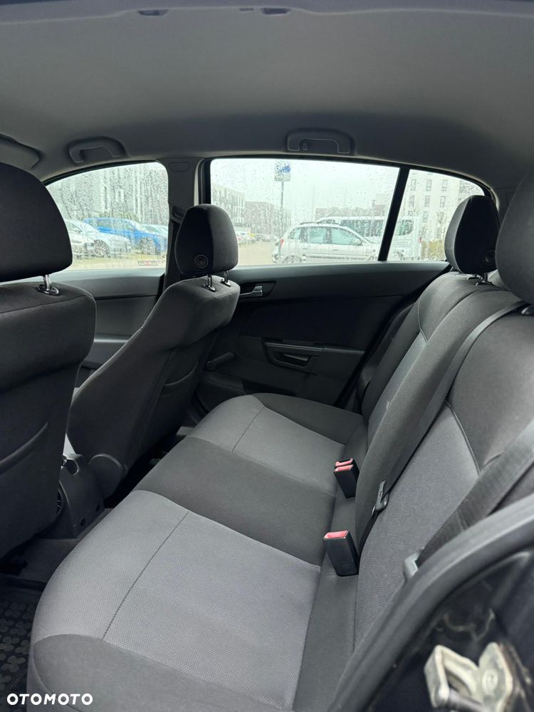 Opel Astra 1.6 Cosmo - 15