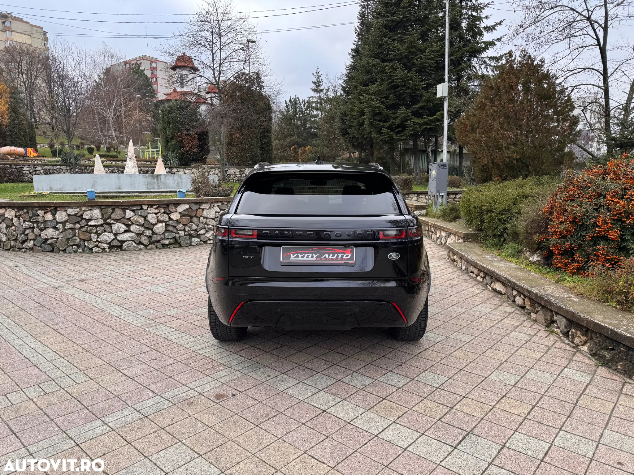 Land Rover Range Rover Velar 2.0 R-Dynamic HSE - 8