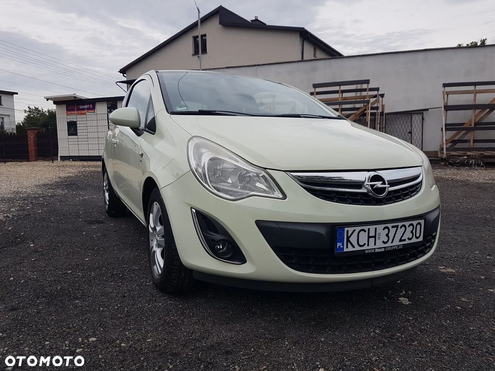 Opel Corsa 1.4 16V Satellite - 2
