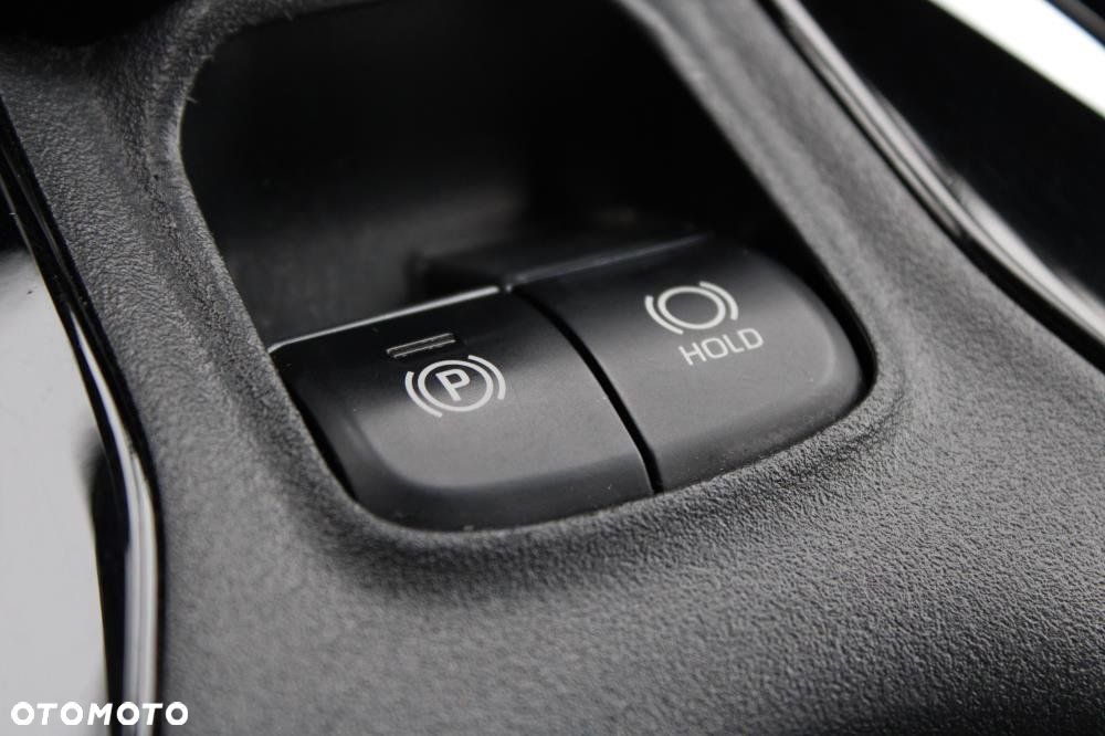 Toyota Corolla - 19