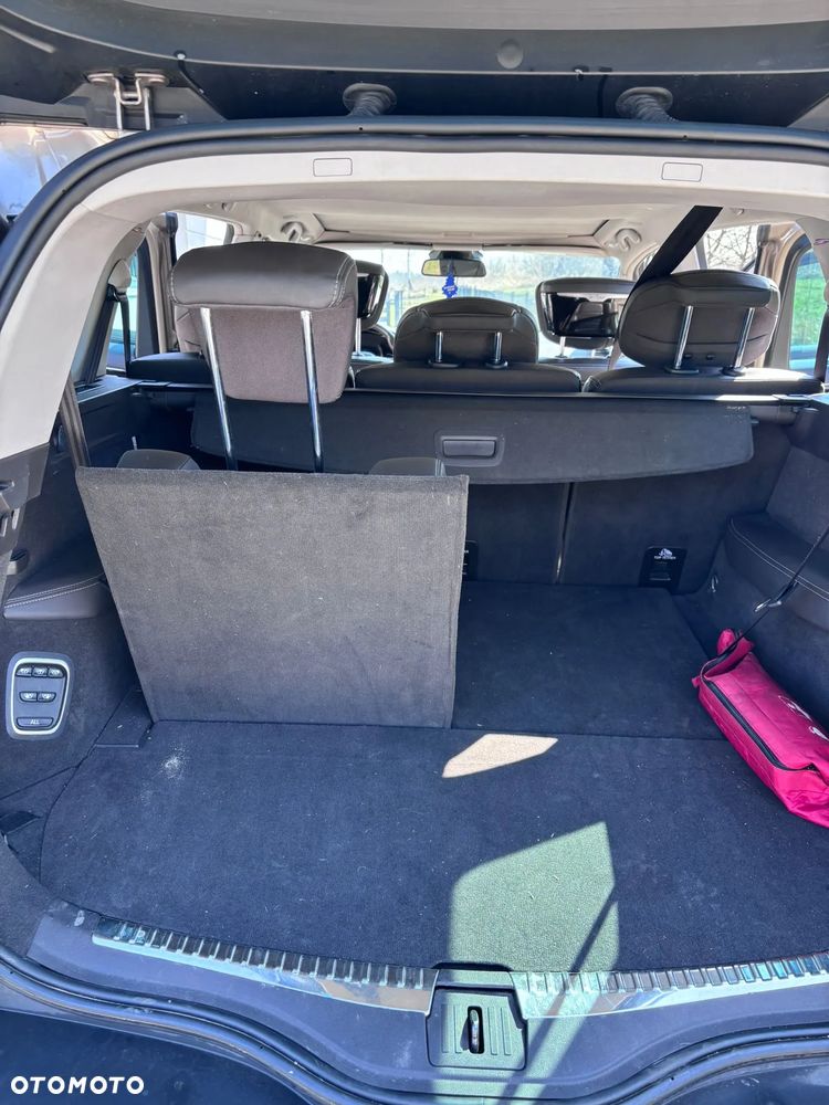 Renault Espace 1.6 dCi Energy Initiale Paris EDC 7os - 13