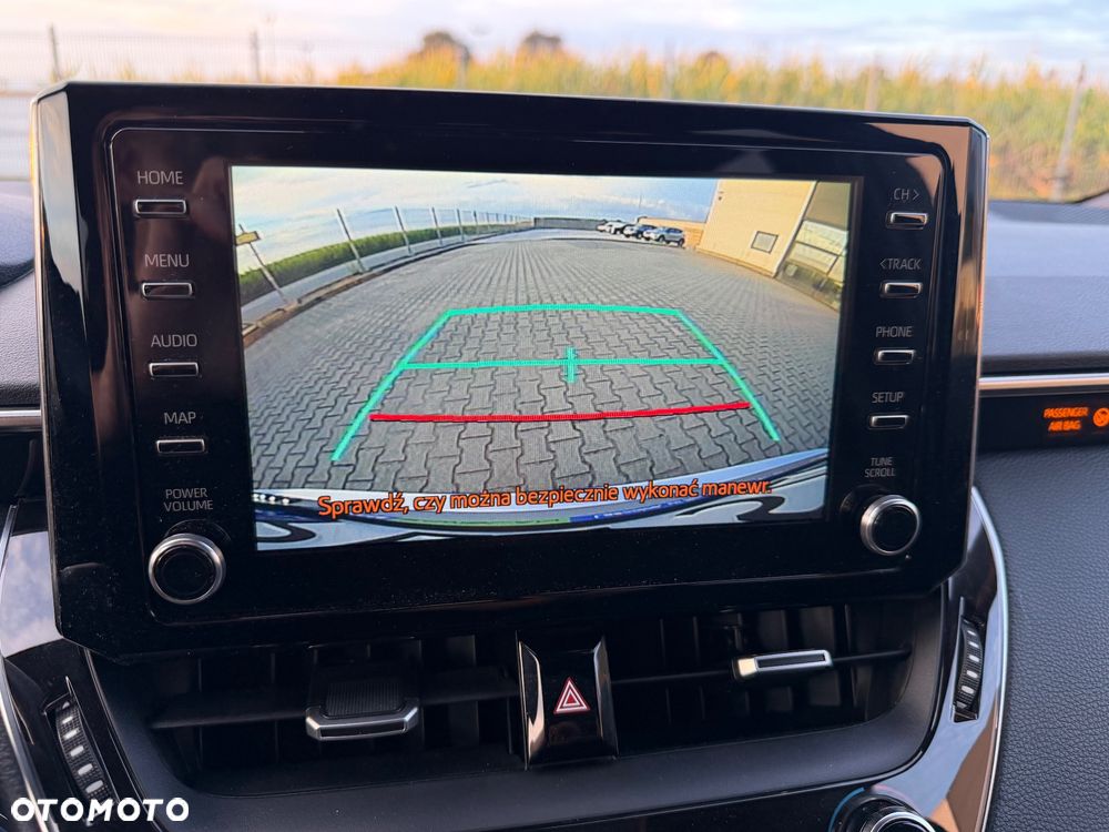 Toyota Corolla 2.0 Hybrid Executive - 40