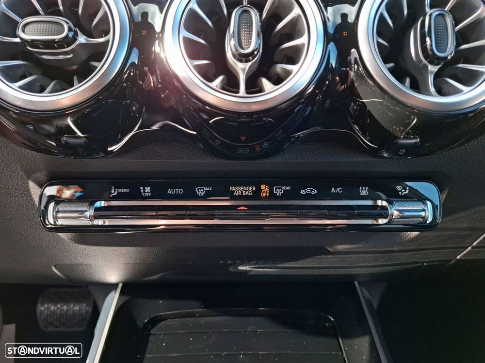 Mercedes-Benz EQB 250 Progressive - 23