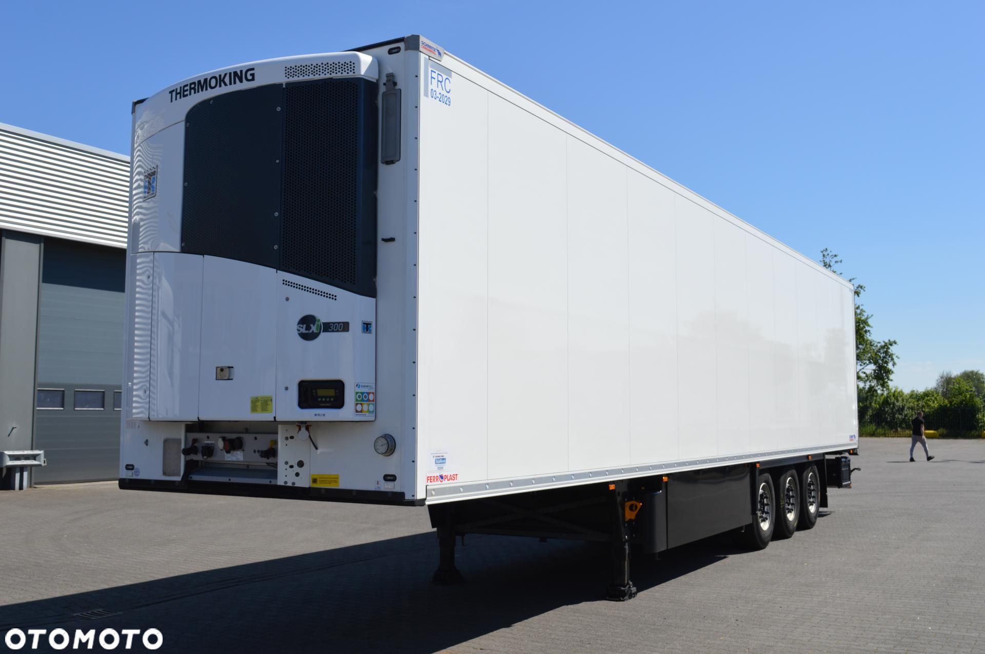 Schmitz Cargobull SKO FP 45 ThermoKing SLXi 300 - 1