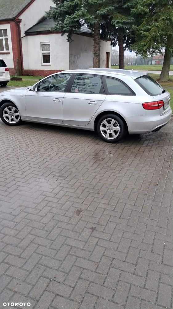 Audi A4 Avant 2.0 TDI - 4