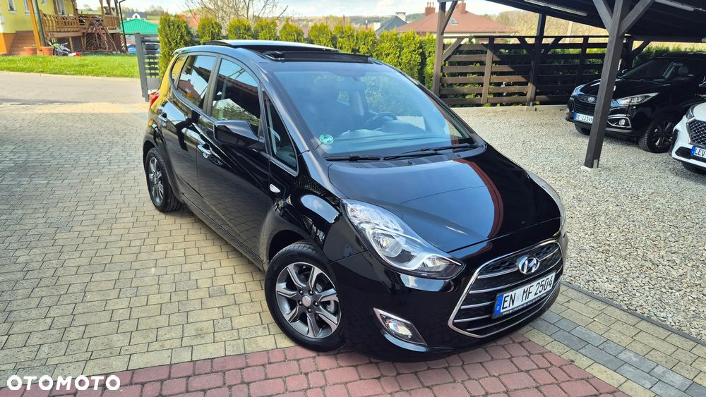 Hyundai ix20 1.6 Premium - 1