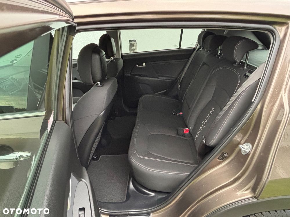 Kia Sportage 1.7 CRDI 2WD Vision - 26