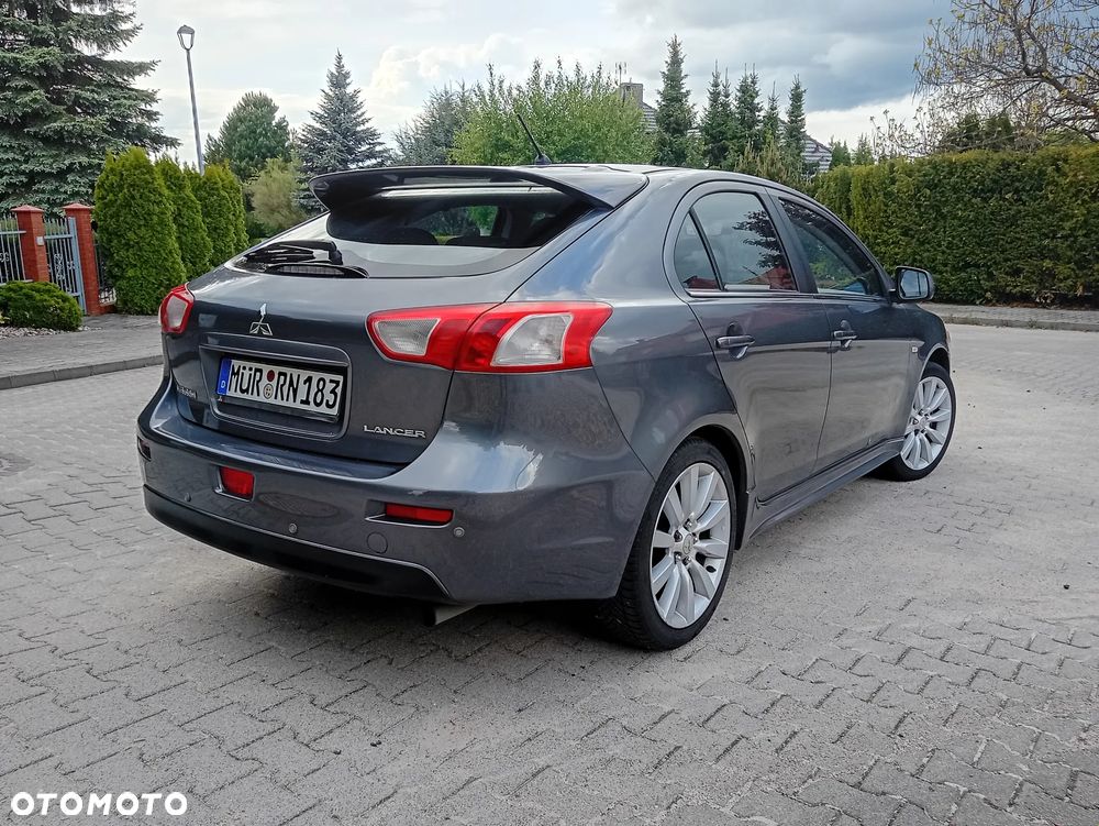 Mitsubishi Lancer 1.8 Intense - 4