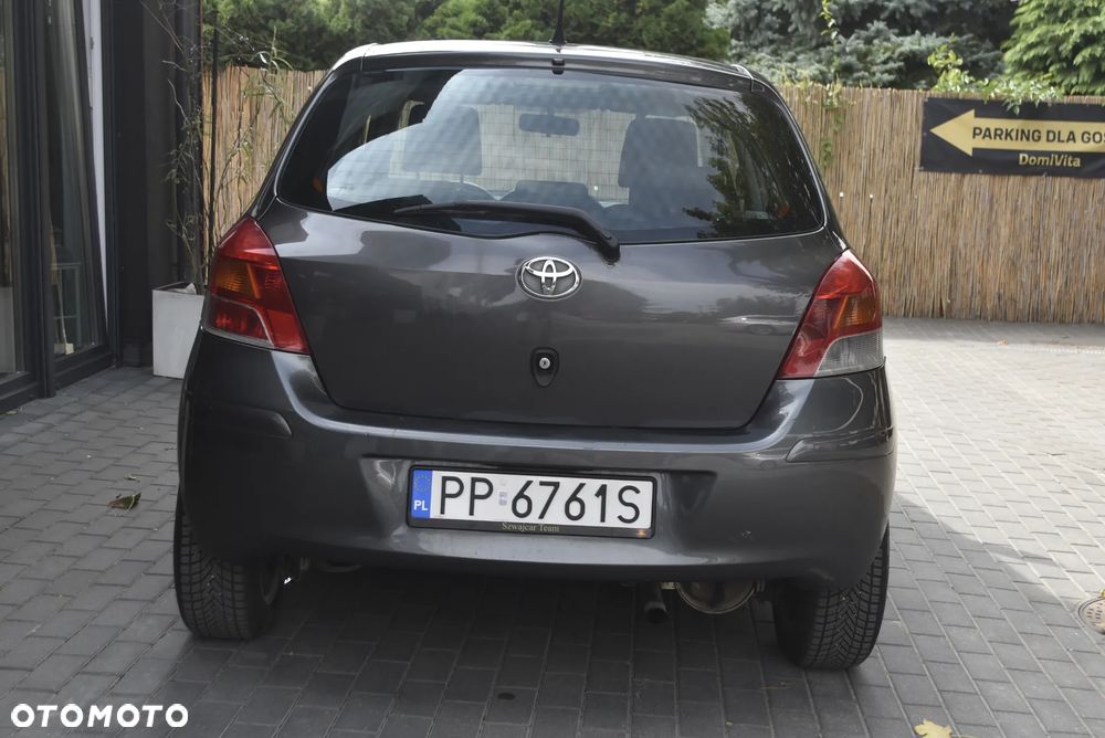 Toyota Yaris 1.33 VVT-i Life - 14
