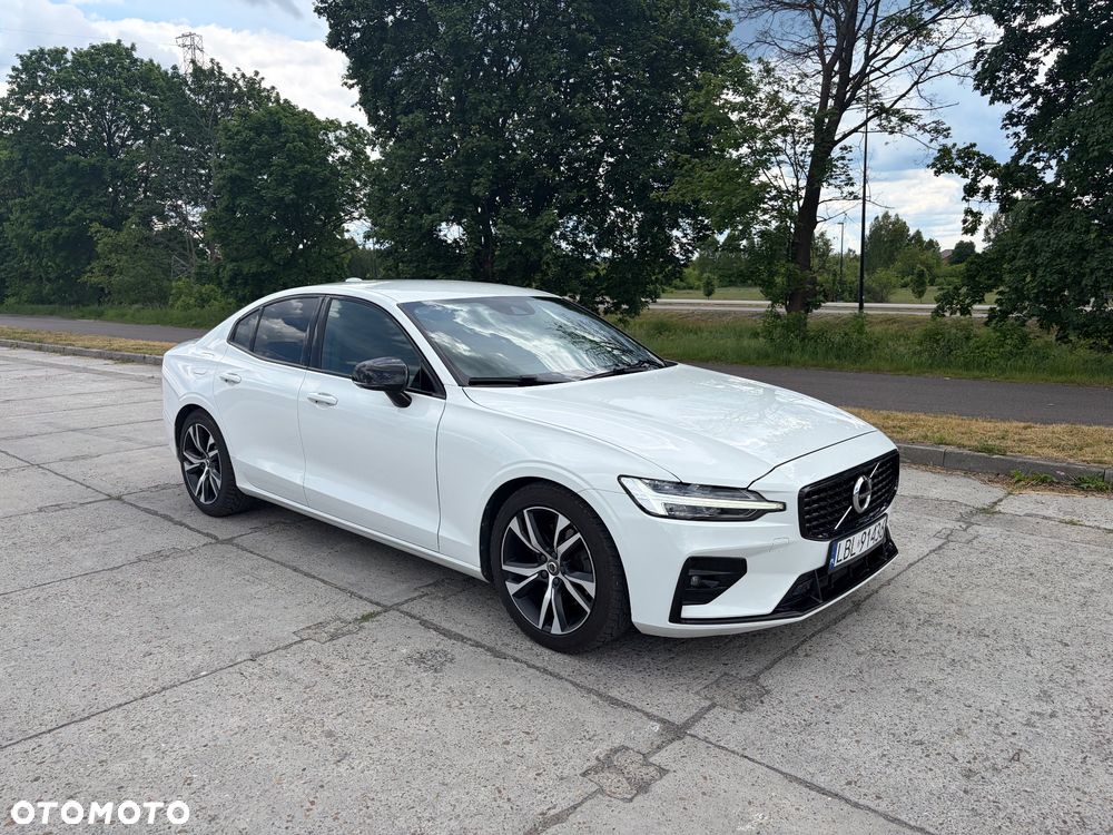 Volvo S60 B4 B R-Design - 3