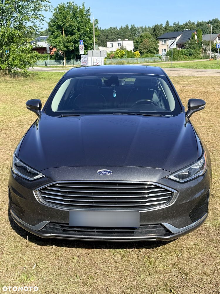 Ford Fusion - 8